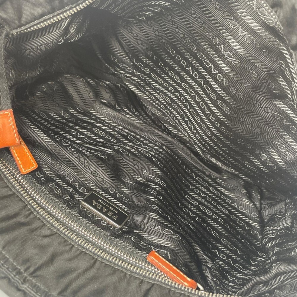 PRADA Bag - Picture 7 of 16